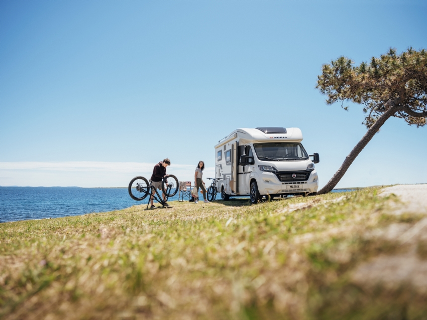 MOUNTAIN BIKE E CAMPER AVVENTURA